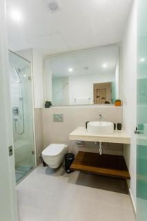 Dels Luxury Apartment at Pavilion Apartments, Cantonment, Accra - 1