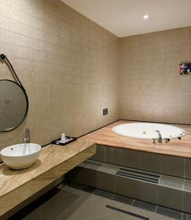 Her Home Spa Motel Douliu - Douliu - 1