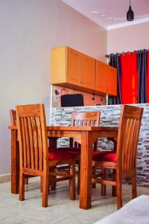 Jjevar Suites - Namulanda - 6