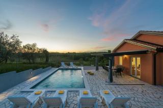 Villa Pendolina mit privatem Pool und Jacuzzi - Buroli - 3