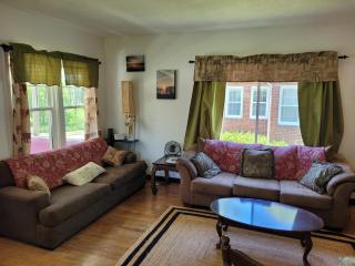 Oscoda Hilltop Haven - Great Location near Beach! - Oscoda - 7