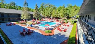 The Stone Gate Resort - Lake George - 9