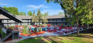 The Stone Gate Resort - Lake George - 8