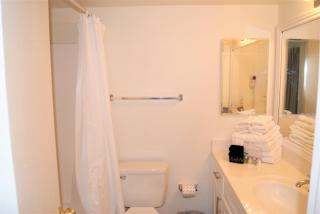 211 Fully Furnished 1BR Suite-Outdoor Pool - Scottsdale - 3