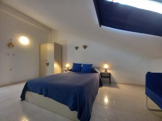 Beach Apartment for 8, with Game Room & Office - São Bernardino - 9