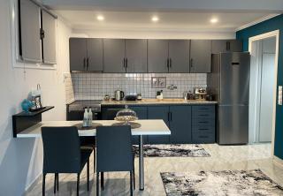 Luxury Cityview Apartment with Garden - Serres - 2