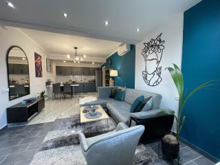 Luxury Cityview Apartment with Garden - 5