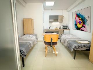 HILJADNIKOV Apartments - Štip - 4