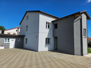 Apartment Loborika D&J - Pula - 8
