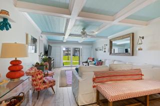 Surfs Up at Southeaster: Luxe Ocean View Beach Escape E106 - New Smyrna Beach - 4