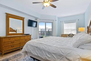 Cozy Oceanwalk Condo: Resort Amenities Beach Steps Away OW8-403 - New Smyrna Beach - 6