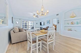 Cozy Oceanwalk Condo: Resort Amenities Beach Steps Away OW8-403 - New Smyrna Beach - 2