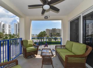 Seaside Bliss Ocean View Balcony Corner Unit Close to Beach Access Pool OW17-307 - New Smyrna Beach - 9