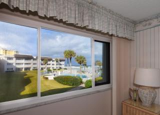 Prime Location Pool Views Oceanview Gem Chateau by the Sea 22B - New Smyrna Beach - 1