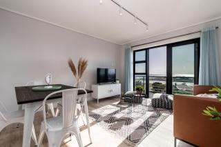 Burmeister 407 -Spacious 1 Bedroom Apartment Across from Ocean - Città del Capo - 6