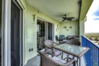 Newly Updated Smoke-Free Sanctuary Designed for 6 - New Smyrna Beach - 2