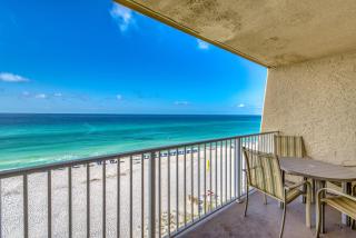 Beach House Condominiums D602 - Beachfront with Pool, WiFi, & Beach Service - Destin - 7