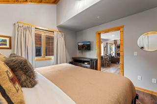 Bugle Pointe B13 by Estes Park Condos - 5