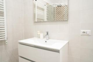 Charming Apartment Gregory - Rome - 9