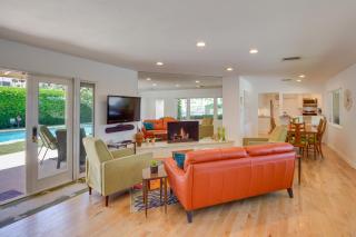 Patio, Pool and Mountain Views Palm Springs Home! - Palm Springs - 7