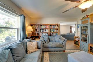 4 Mi to Port Charlotte Beach Park: Gem w/ Pool - 2