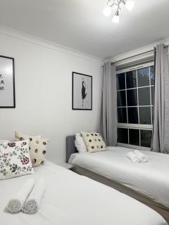 Budget Grey House - Londra - 6
