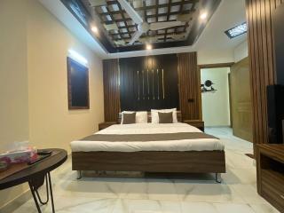 cityscape apartment - 6