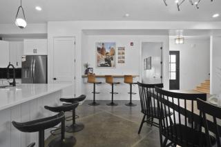 On The Rocks Shakin - 1