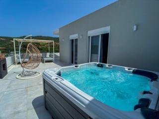 Luxury Dream with Private Jacuzzi - Kaloudhianá - 0