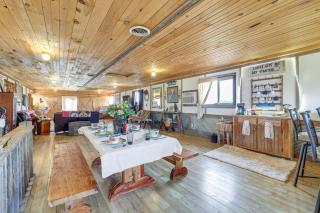 Pet-Friendly Purdy Home with Horse Stables and Trails! - 4
