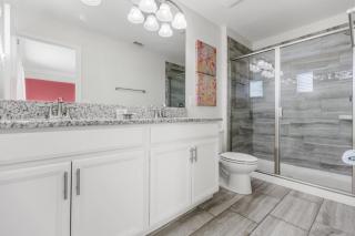 Dream Getaway Modern 6-Bedroom Vacation Home - Kissimmee - 3