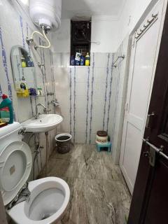 Beautiful 1 Bhk in Tapovan - 8