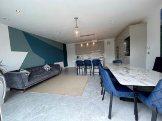 Neufabrik - Monkstown - 2