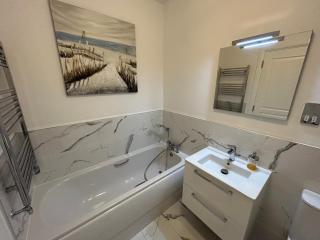 Neufabrik - Monkstown - 1