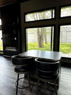 Big Cat Bungalows at The Haven - Lion 2 - Canastota - 6