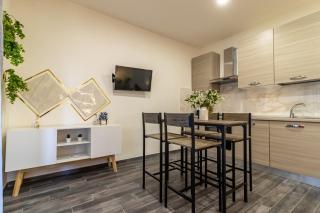 Green View Holidays - 2