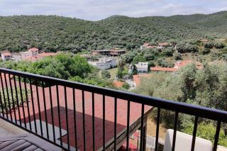 Sea and mountain view cosy house - Pyrgadikia - 4