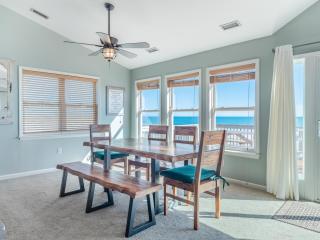 Paradise Palms - 1