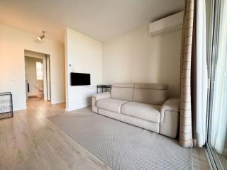 Lake view apartment - 3