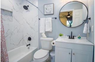 Spacious Delightful 4 BR 3 BA Close to Downtown - San Antonio - 4