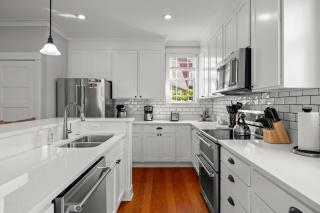 Porpoise of Life by Seabrook Hospitality - 7