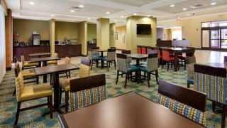 Spark by Hilton Port Wentworth Savannah - Port Wentworth - 5