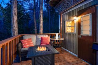 Tiny home with spa/firepit/and more - Oakhurst - 2