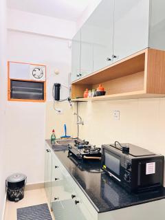1 BHK Fully Furnished - Soorya Madhavam Apartments - Flat No - C2 - Guruvayur, - 150m to North Nada - Family only - Guruvāyūr - 5