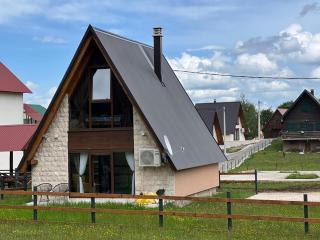 LUX VILA MOTICKI GAJ - Žabljak - 1