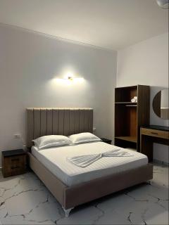 Xhefri's Apartments - 0