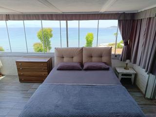 Kusadasi Beachfront Studio Flat - Kusadası - 9