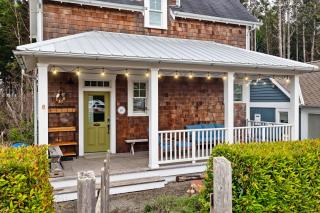 Its A Wonderful Life by Seabrook Hospitality - 7