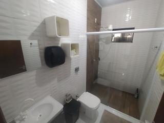 Privacidade com Hidro, piscina em casa, garagem, tudo privativo, 2 banheiros, churrasqueira e pátio amplo exclusivos, insira 3 hóspedes e abrimos 2 quartos com ar, já 5 hóspedes para 3 quartos com ar - Sorriso - 4