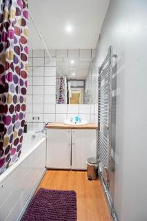 Battersea Apartment near Battersea Power Station Private Rooms or Entire Flat - 4